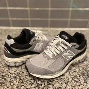 New Balance 2002R Mens 7.5